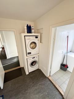 Bright Double Room 30 Free Parking - 6