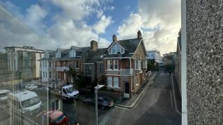 Reef Island Apartments - 1