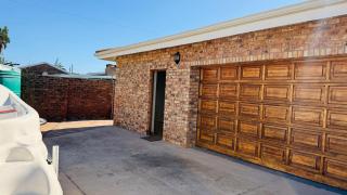 Addo Getaway Colchester - 6