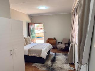 Addo Getaway Colchester - 1