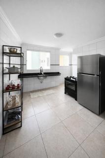 Apê 202 - Central, Garagem e Ar Cond - 2Q e 2B - 4