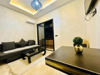 appartement in heart gueliz hivernage CTM & TRAIN - 9