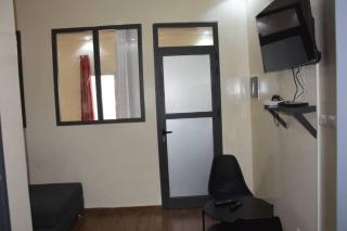 Dakar apartment, 24-hour security guard, air conditioning & Wi-Fi - 4