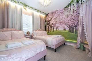 Disney Private Pool Game Room Themed Bedrooms. Book Now PG25 - 6