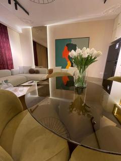 Chic and Cozy 2BR Apartment at PalmParks with Private Garden - 9