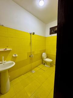 Meadows Suites Family Guest House - 3