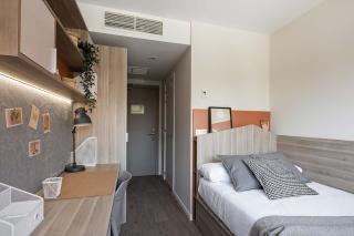 Amro Pamplona - Albergue Juvenil - 3