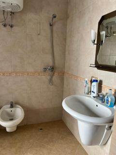 Cozy Seaside Apartment - 3