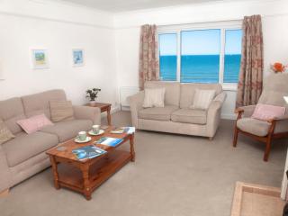 Weymouth Bay Apartment C - 9