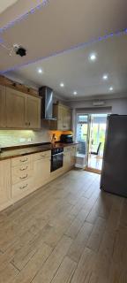 Dolphin House - 6
