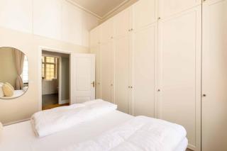 Modern Luxury 4BR Home near King's Garden - 6