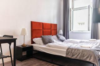 Modern & Cozy 1BR Apt for long Stay with TV & WiFi - 6