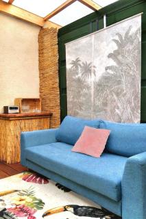 Designer Tiny House with Wraparound Sun Terrace & Garden Lounge - Berlin - 9