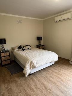 Cornerstone on Livingstone - 9