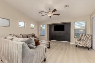 Modern 4BR Retreat with Game Room Backyard & BBQ - 4