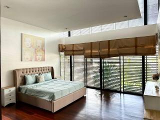 Modern 3BR Private Pool Villa with Parking | Wi-Fi - 1