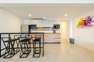 Renovated Sea View Apartment Near Patong Beach - 7
