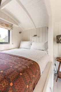 Unique Double Shepherd's Hut Hideaway - Pembrokeshire - 5