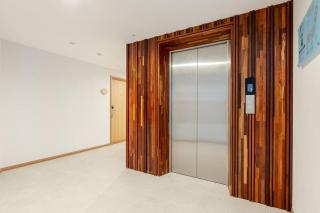 Stylish Sea View Apartment Near Nai Harn Gym Pool - 1