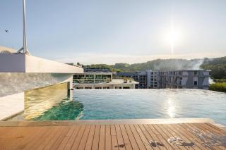 Modern Loft Near Nai Harn Beach | Pool Access - 9