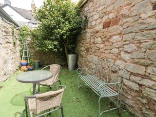 The Old Stables - Pet-Friendly Stay Near Ruthin Castle with Parking - 5