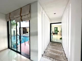 Large 4BR Villa Private Pool Parking | Large Group - 3