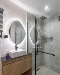 Glasshouse Retreat - 3