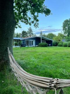 Beach Hotel Style Summer House In Bøtø - 9