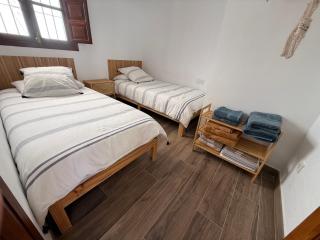 Casa con piscina, privada y chimenea - 8