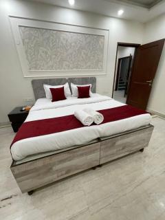 2bhk in Green Park, Serviced Apartment , AIIMS - 0