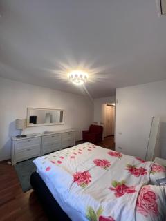 2-Bedroom Apartment Carina Residence - 9