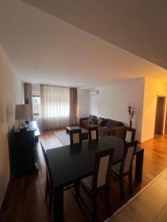 2-Bedroom Apartment Carina Residence - 4