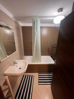 2-Bedroom Apartment Carina Residence - 2