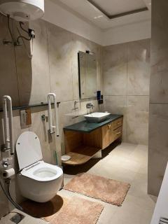 Firdaus at Theog - Luxurious 4 Bedroom Mountain View Villa - 4