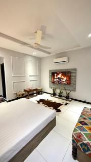 Lyallpur Home Stay Executive - 6