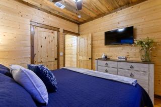 Low Rider Lodge - Backs to Pine Forest and ATV Trail Access from Driveway - 2