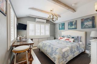 Cute Cape Cottage - 9