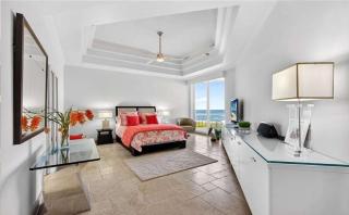 Coastal 3BR Luxury - 0