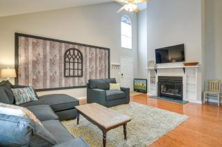 Pinehurst Condo ~ 2 Miles to Downtown & Resort! - 9
