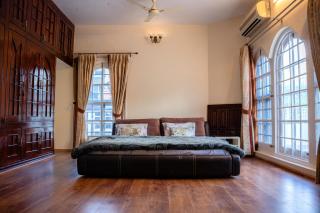 White House By Kulut - 1