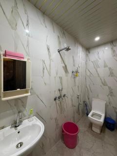 The Hidden Gem in janakpuri- A Luxurious Cozy Private Apartment - 3