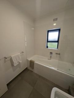 Victoria Falls Modern 3 Bed Villa Private Pool - 1