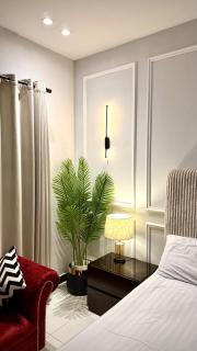 Luxury Private Room Canal Rd Near Galleria - 8