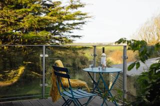 Farmhouse Charm with Modern Style in Pembrokeshire - 8