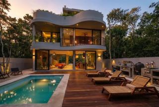 Luxury 4BR Eco Villa 10ppl Outdoor Pizza Oven - Private Pool & Jacuzzi - 0