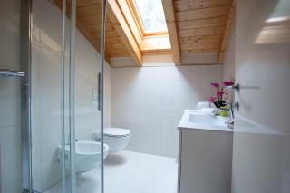 Wonderful and well Positioned Villa - 5