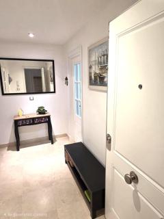 Beachfront 3 Bed Apt San Luis De Sabinillas - 3