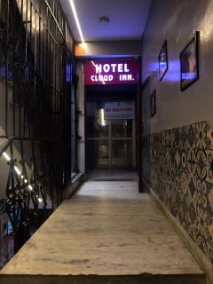 Hotel Cloud Inn - 9