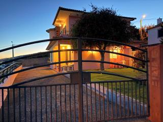 VoyaPort - Casa com vista para o mar e aeroporto - 0