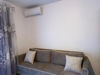 Apartament afer qendres - 8